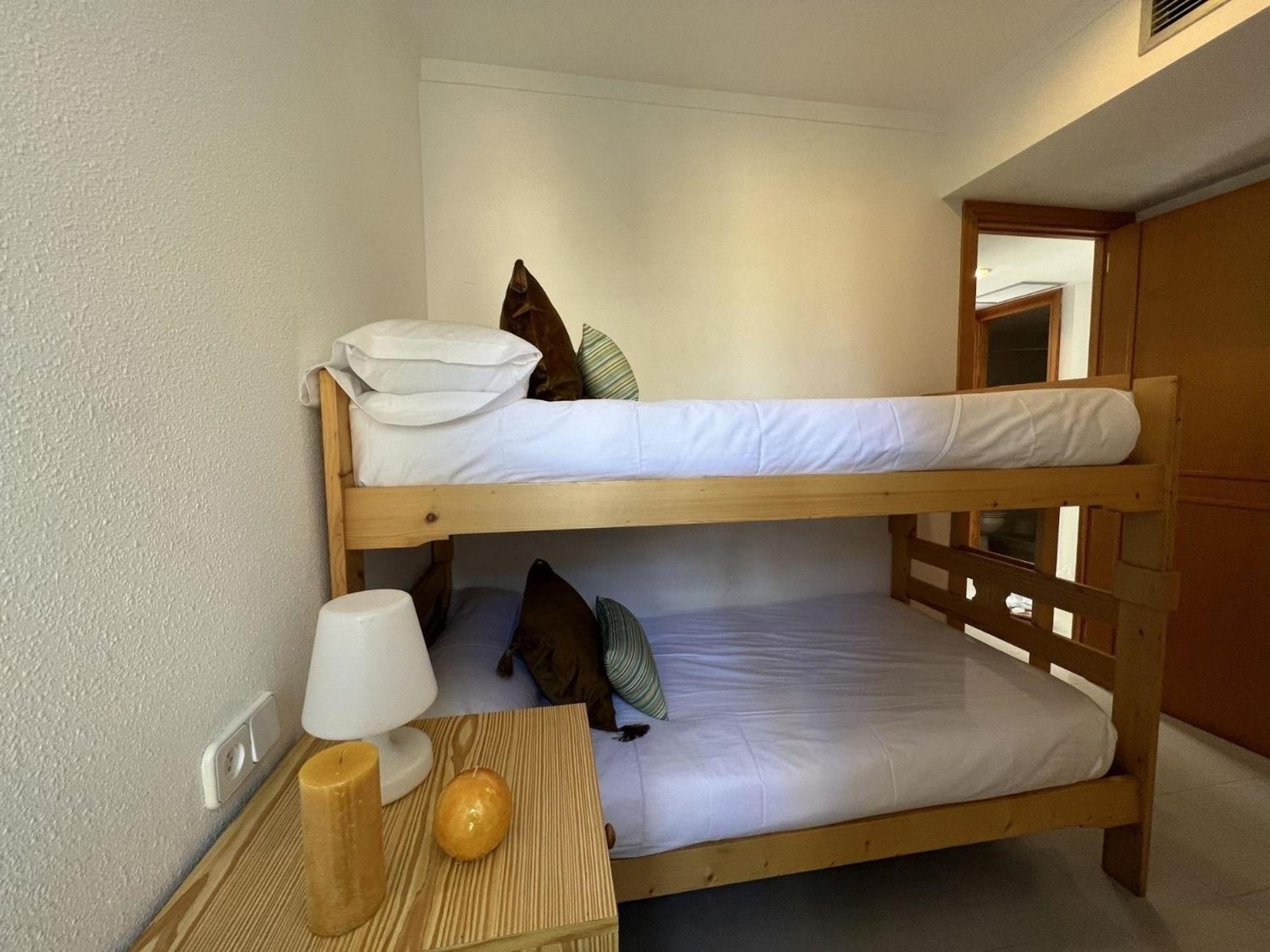 Isholidays Acron Apartment Port de Pollença